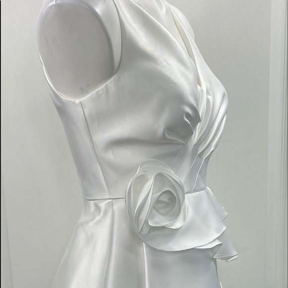 White Adrianna Papell dress. BLACK FRIDAY DEALS CHECK OUT MY CLOSET - Picture 6 of 13